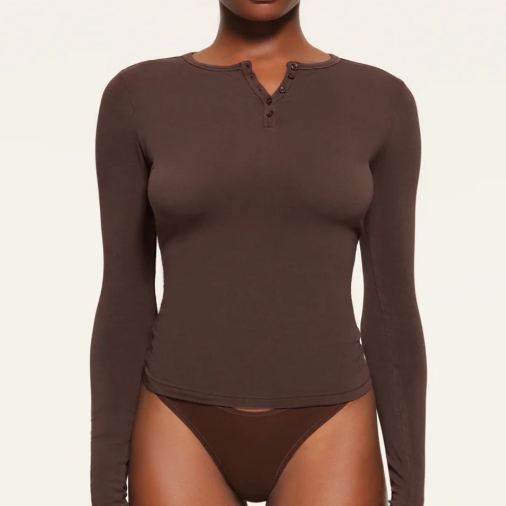 SKIMS New Vintage Henley in “Cocoa”